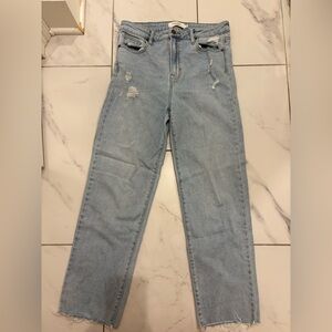 Hidden Baggy Jeans